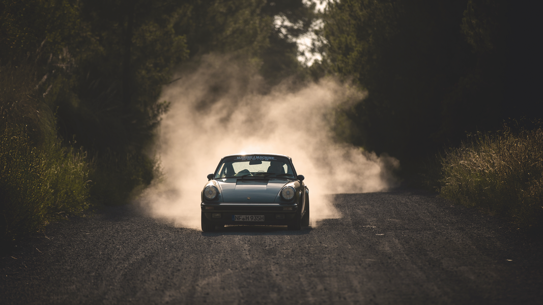 Besichtigung der Werkstatt vom Porsche Zentrum Bern