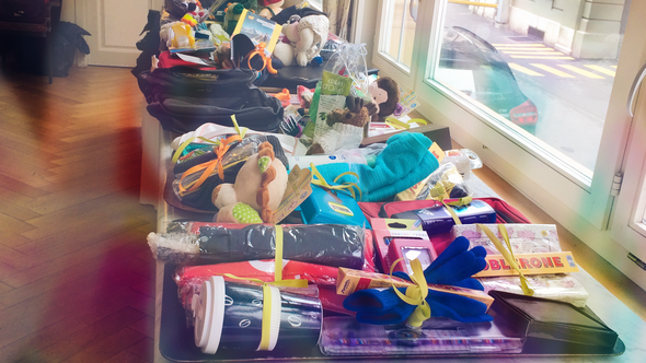 Preistisch beim Lotto von Procap Bern in Interlaken